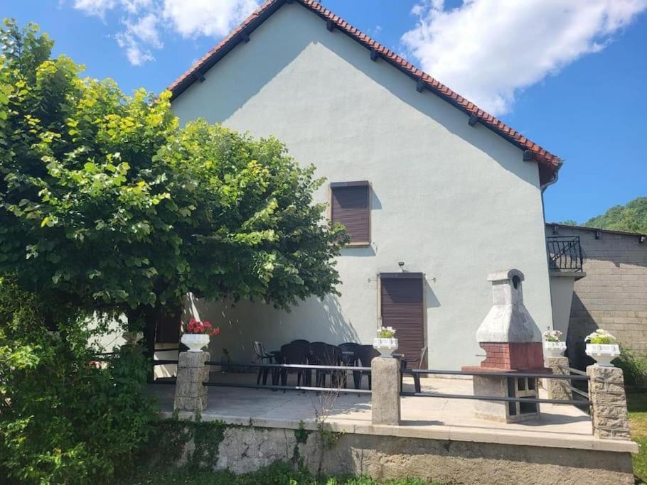 Gite A La Bonne Fermiere Nevy-Sur-Seille Luaran gambar